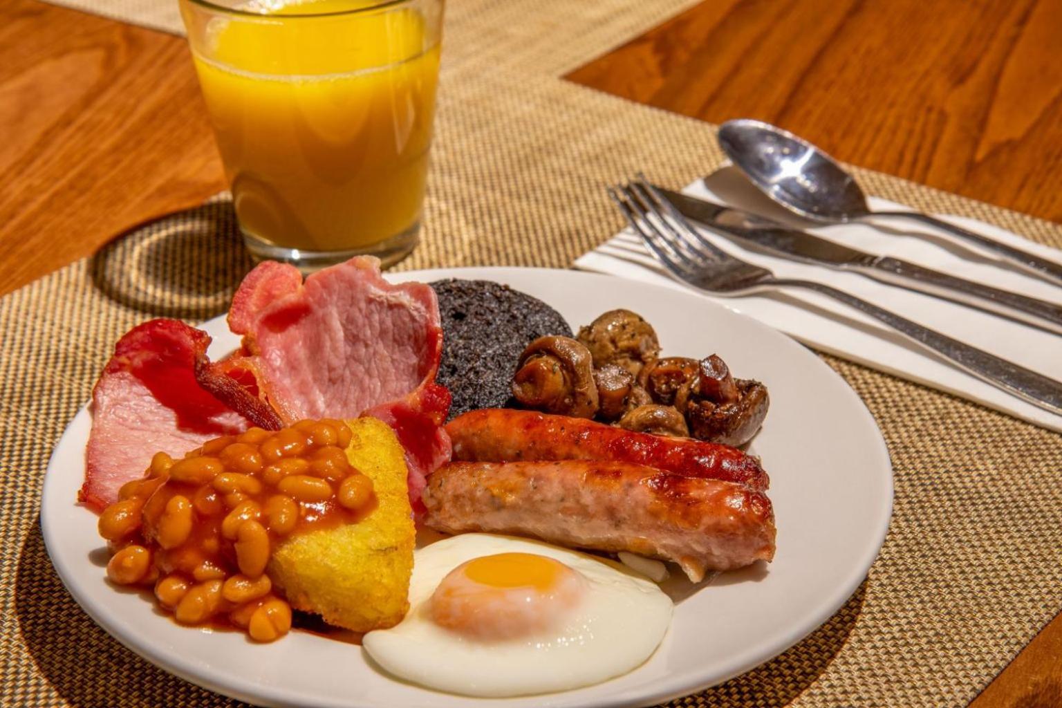 Airport Inn & Spa Manchester Wilmslow Zewnętrze zdjęcie