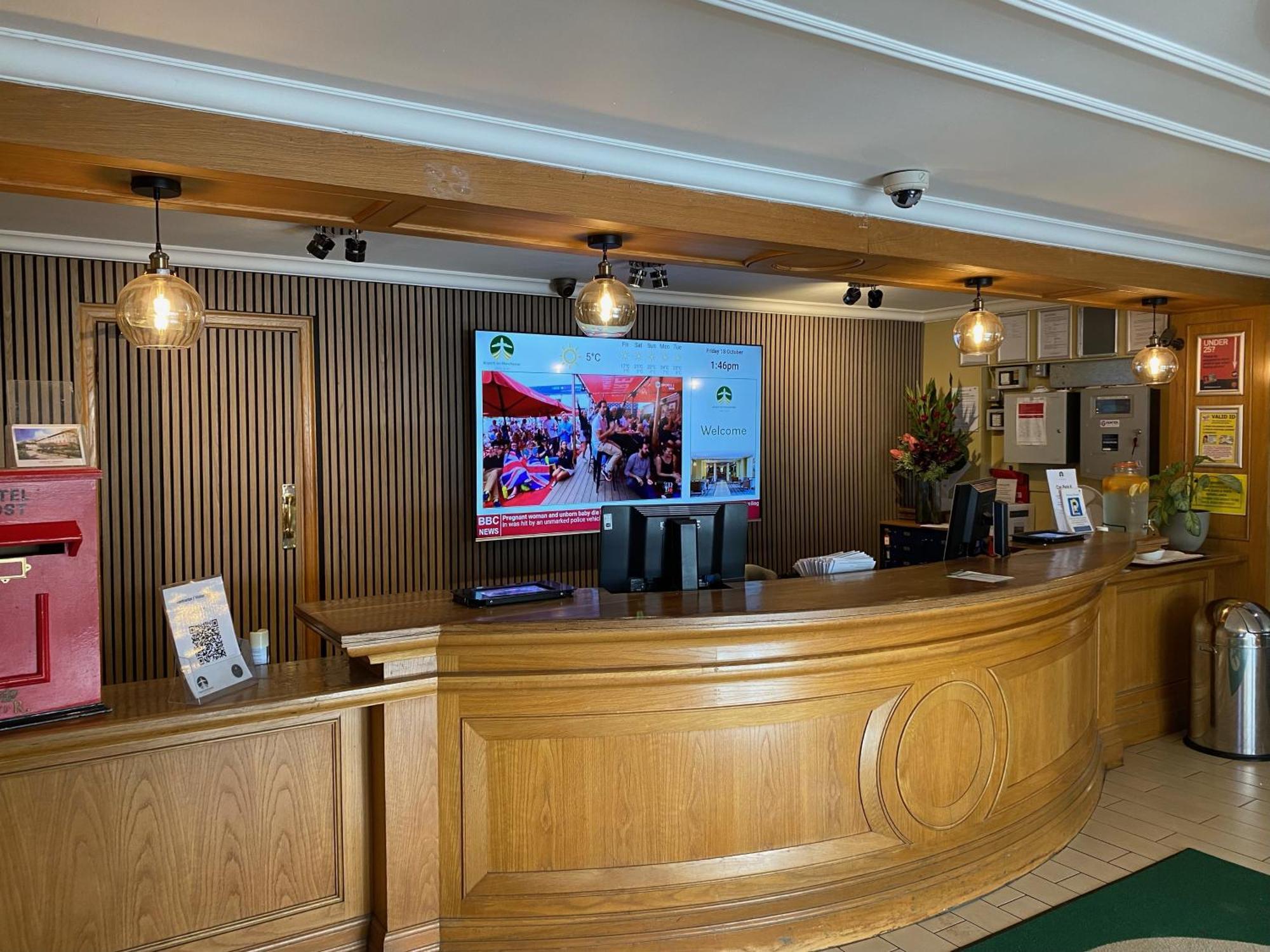 Airport Inn & Spa Manchester Wilmslow Zewnętrze zdjęcie